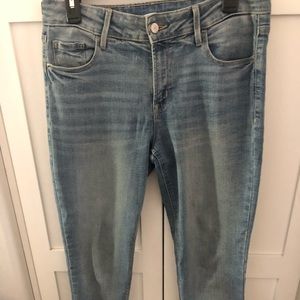 Old Navy Rockstar Super Skinny Jeans